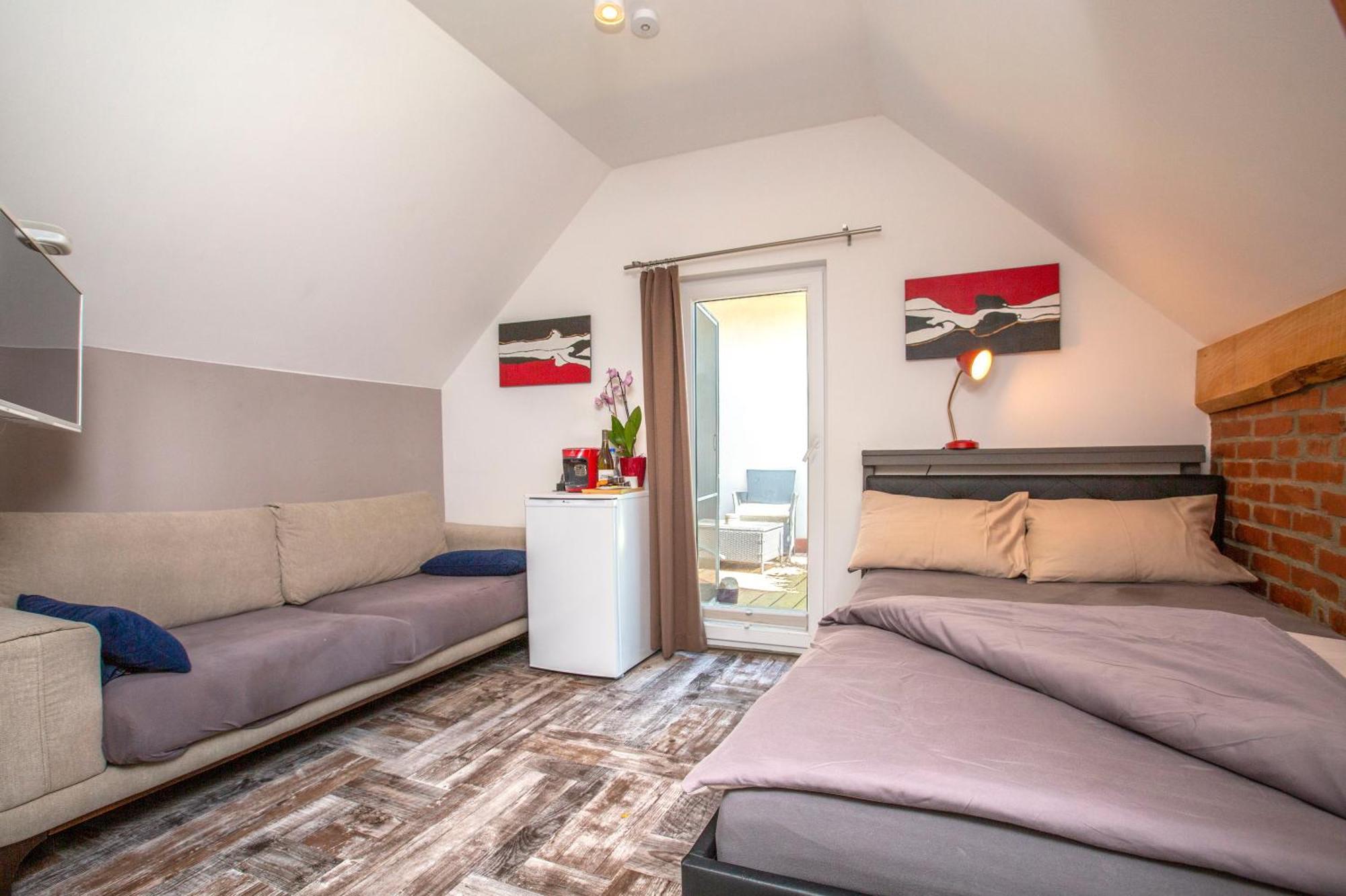 Bnb Comfort Guesthouse Olten - Lostorf Екстериор снимка