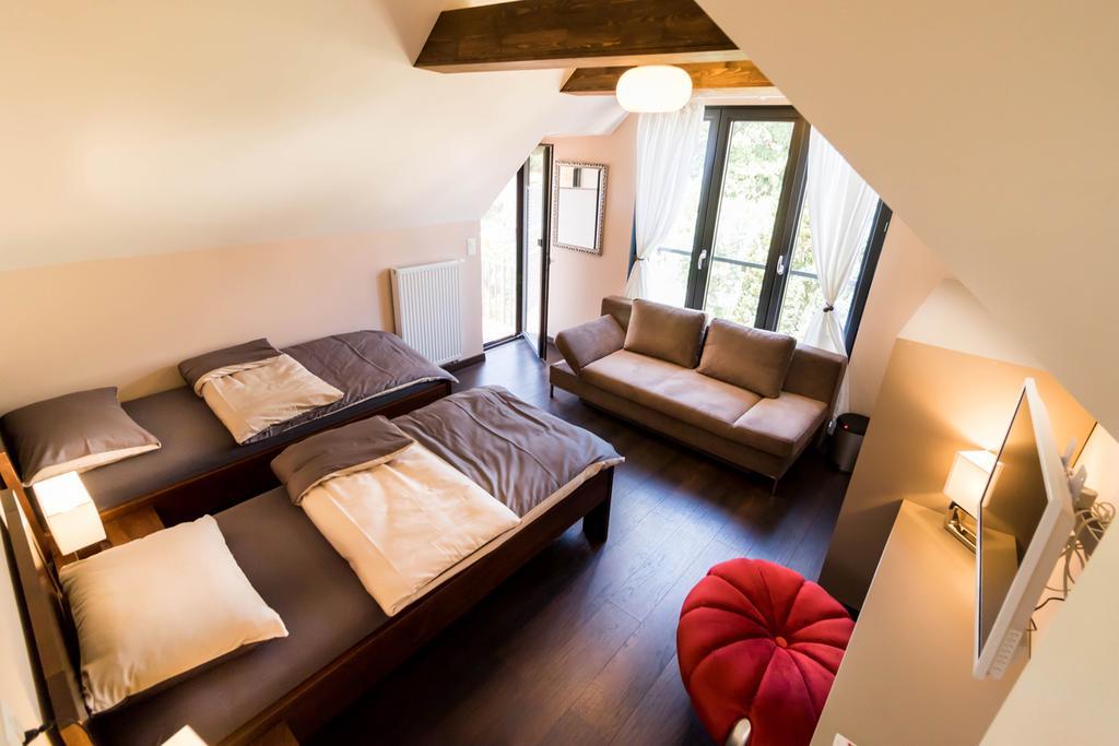 Bnb Comfort Guesthouse Olten - Lostorf Екстериор снимка
